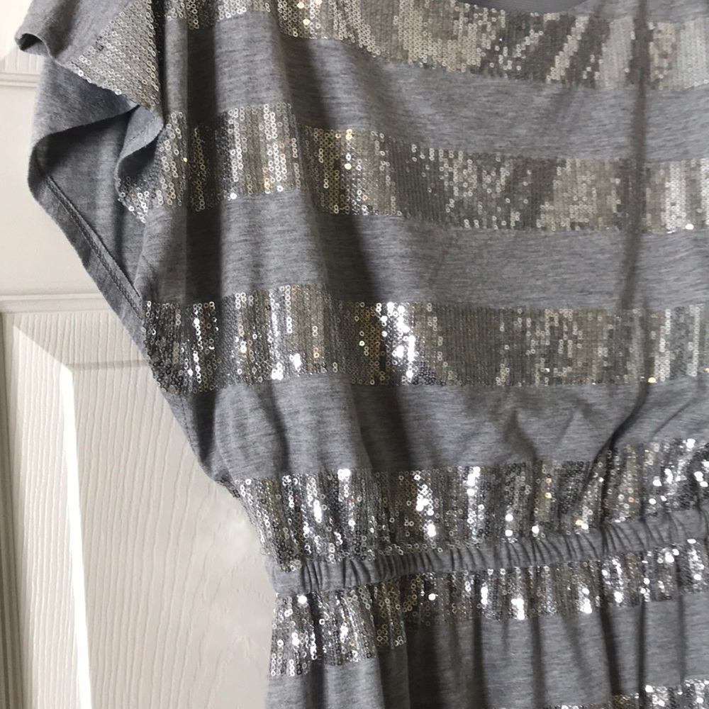 Dress with sequins - Picture 4 of 4